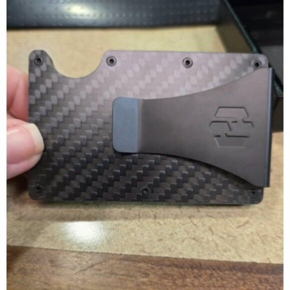 Reinvented Design Men's Wallet - Slim, Minimalistic & Seamless, Block RFID - Picture 2 of 3